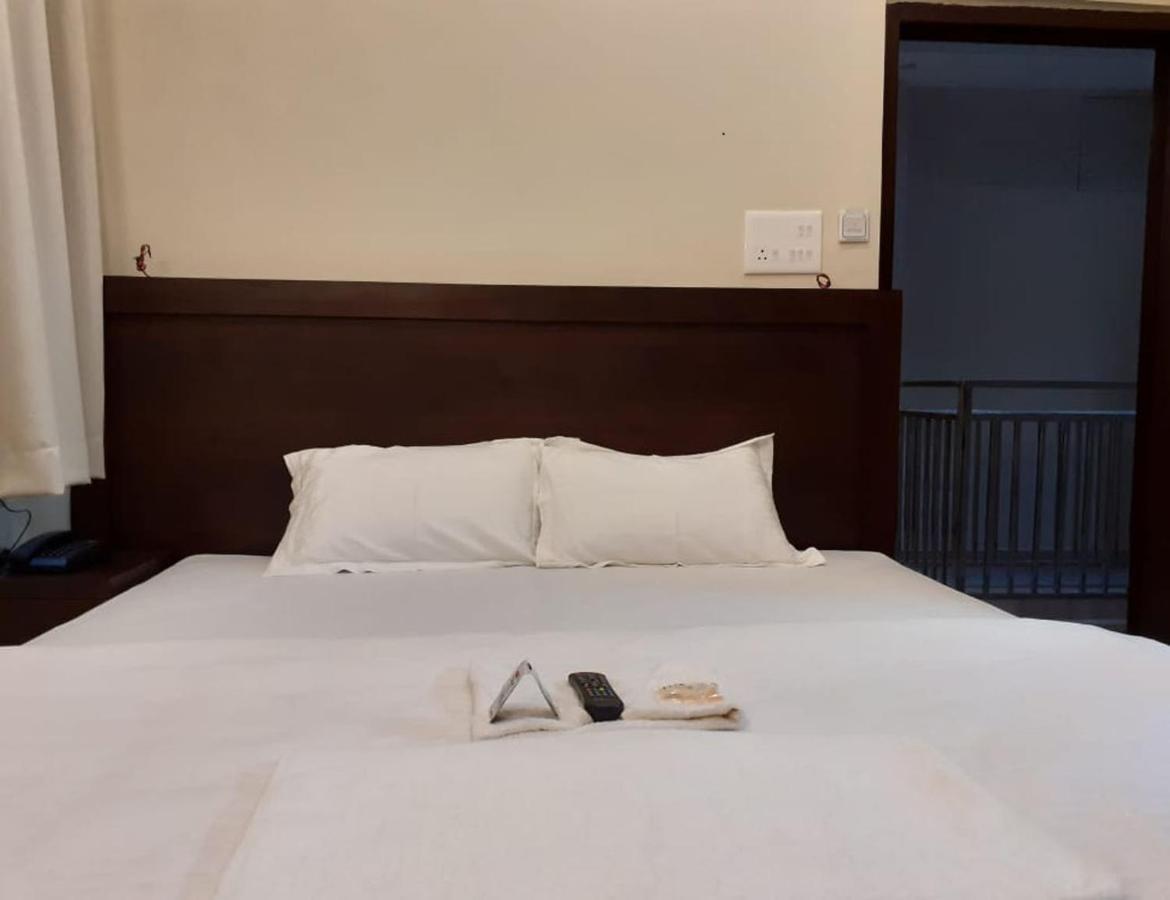 Hotel Artika Inn Varanasi Exterior photo